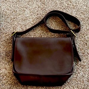 Coach Leather purse. Never used!